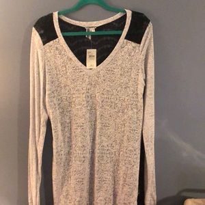 Thin long sleeve top